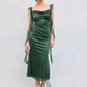 Elegant Green Evening Dress